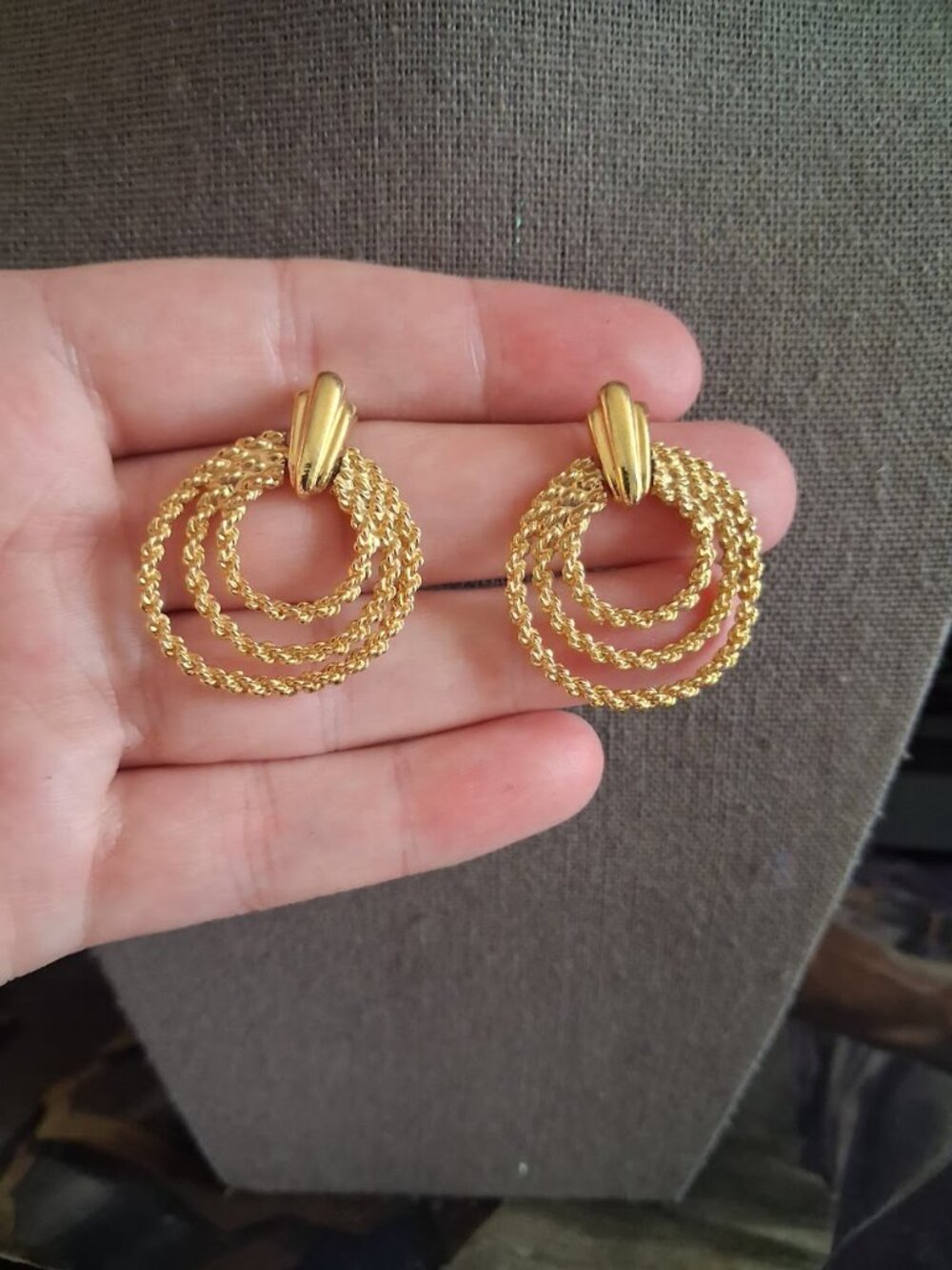 Retro style dangle earrings